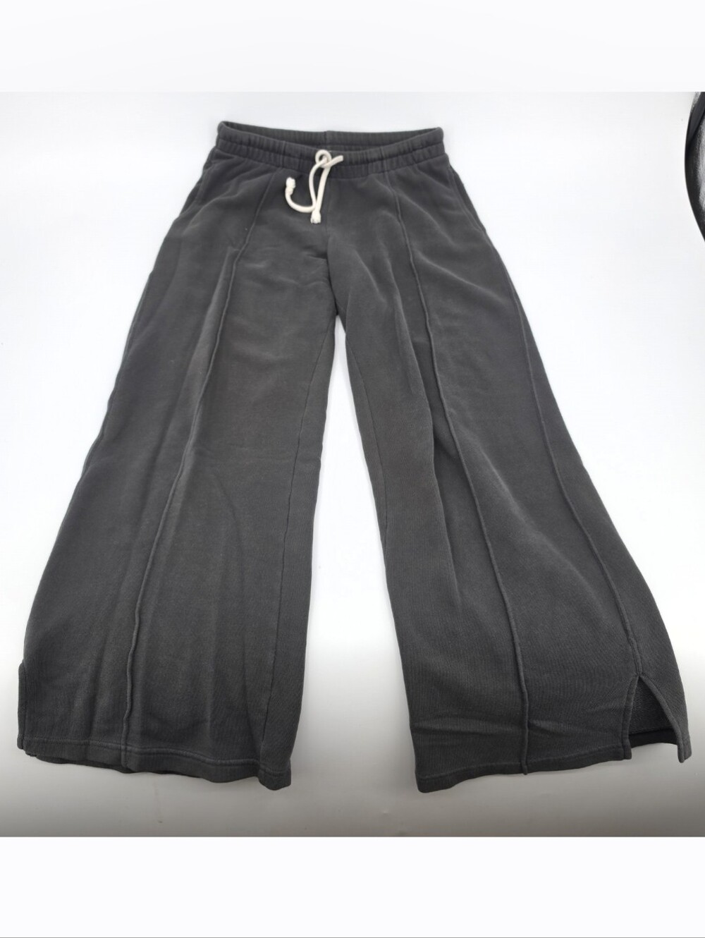 Aerie Wide Leg Pull On Sweatpants Small Charcoal Gray Center Seam Terry Cloth